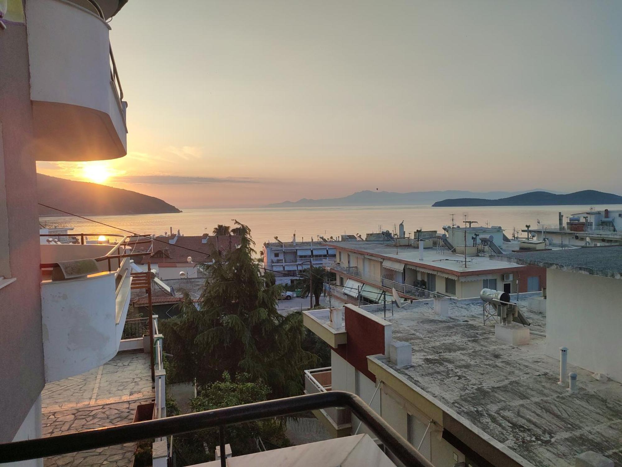 Seagull Apartments Неа-Перамос Экстерьер фото